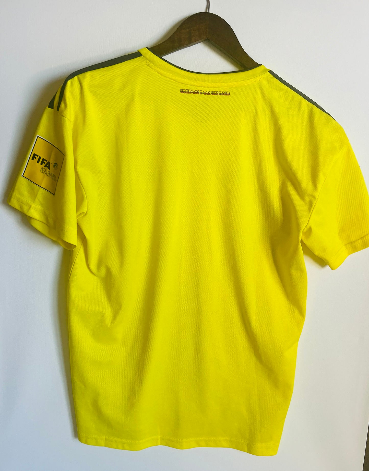 2018 Columbia World Cup kit Adult Large