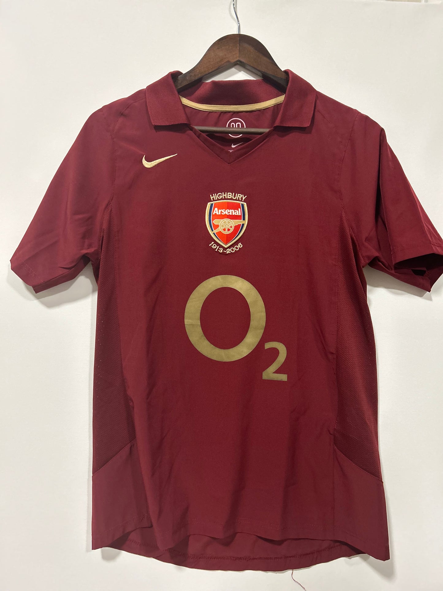 Rare 2002 Arsenal Thierry Henry AdultSmall